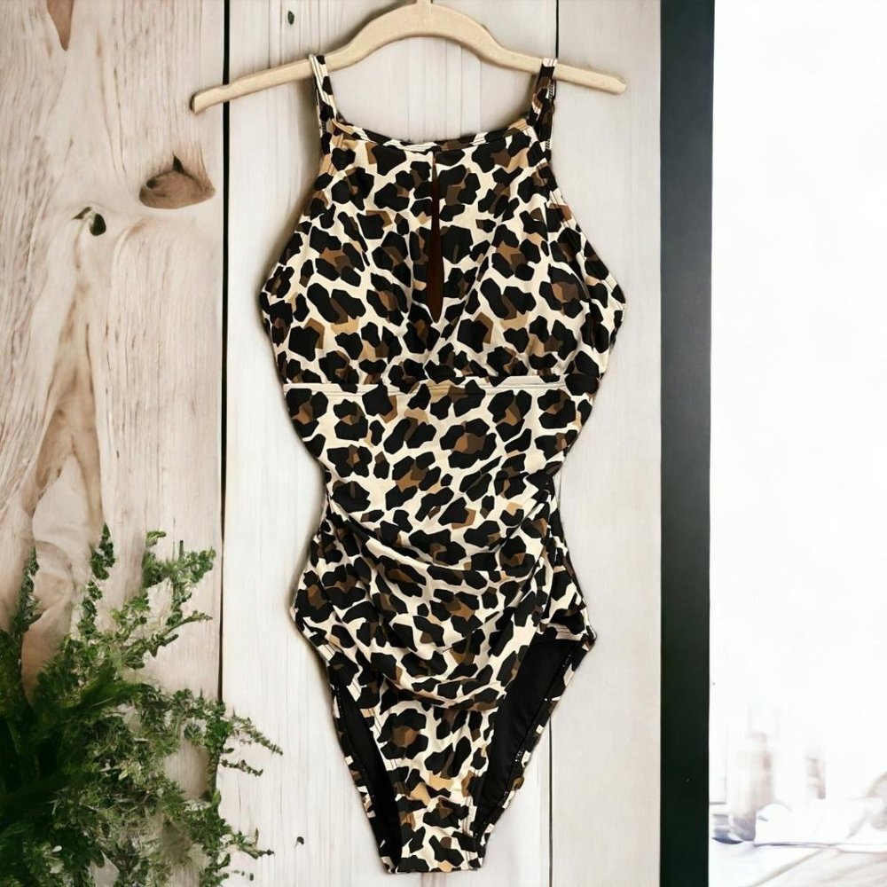 NWT Ellen Tracy Leopard Print swimsuit - Size 6